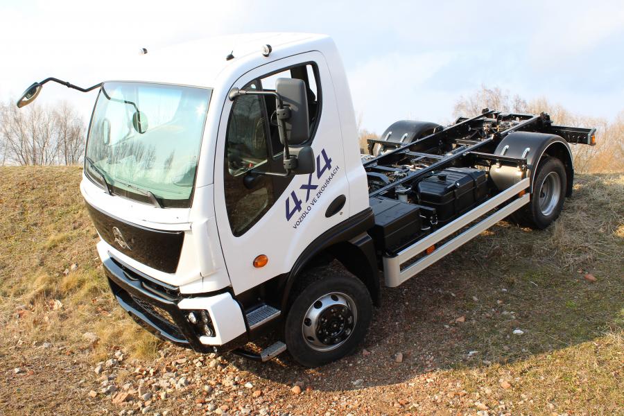  Avia D120 Initia 4x4 Single Cab 2018 года  (фото 2 из 4)